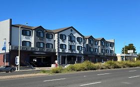 Super 8 by Wyndham San Bruno /sf Intl Arpt West